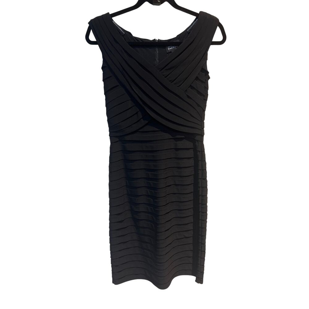 Adrianna Papell Layered Body-con Little Black Dress V-Neck Sleeveless Size 4